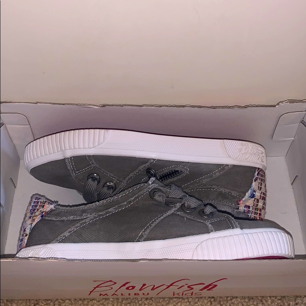 BRAND NEW Blowfish Sneakers